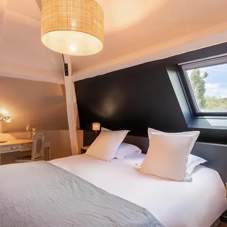 Hotel Les Demeures De Varennes, Bw Signature Collection 4*