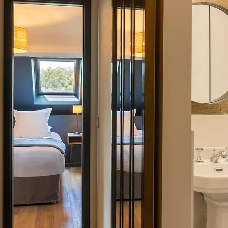 Hotel Les Demeures De Varennes, Bw Signature Collection 4*