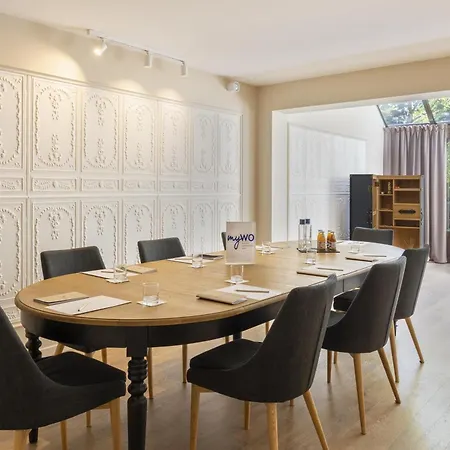 Hotel Les Demeures De Varennes, Bw Signature Collection
