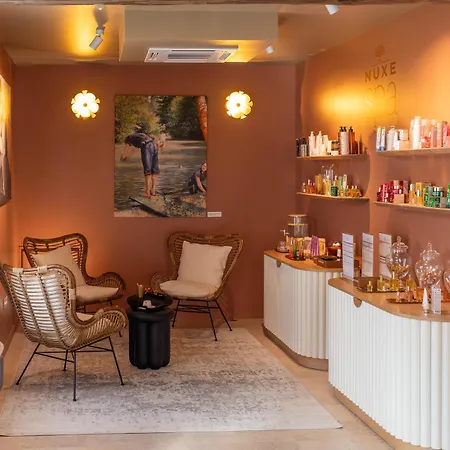 Les Demeures De Varennes, Bw Signature Collection Hotel 4*