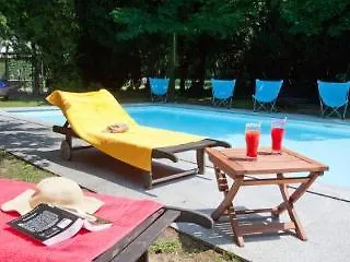 Les Demeures De Varennes, Bw Signature Collection 4*